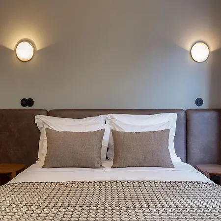 Spacious Family In بورتو