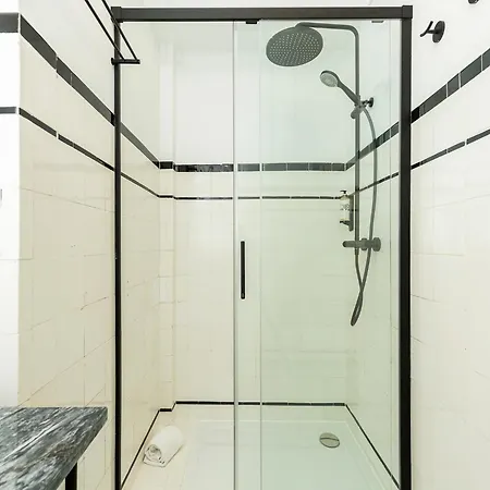 Spacious Family In Oporto