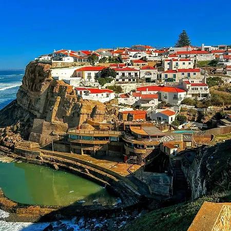 Spacious Family In Appartamento Oporto