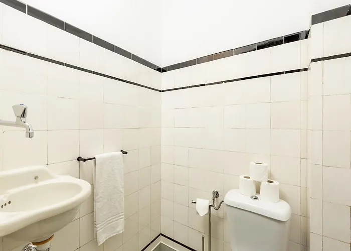 Spacious Family In Daire Porto