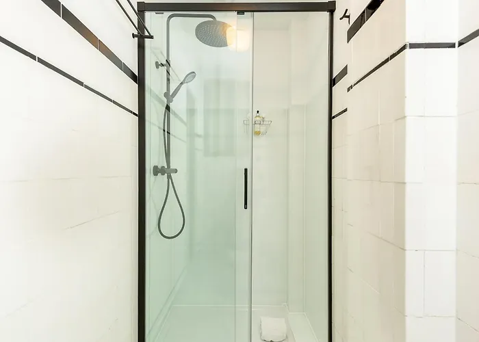 Spacious Family In Oporto