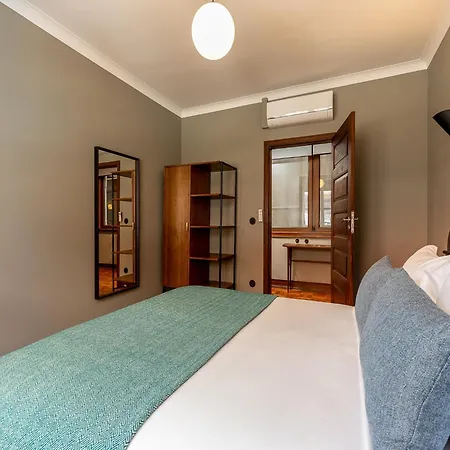 Spacious Family In * Porto